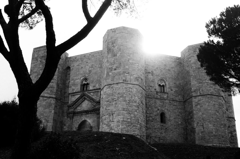 Castel del Monte bezoeken: praktische tips en waarom het zo bijzonder is
